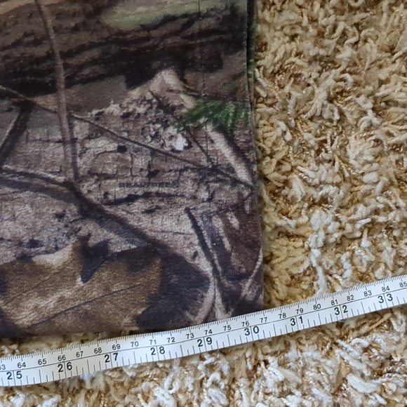 Cabela's fleece realtree camo/cargo pants - Picture 2 of 4